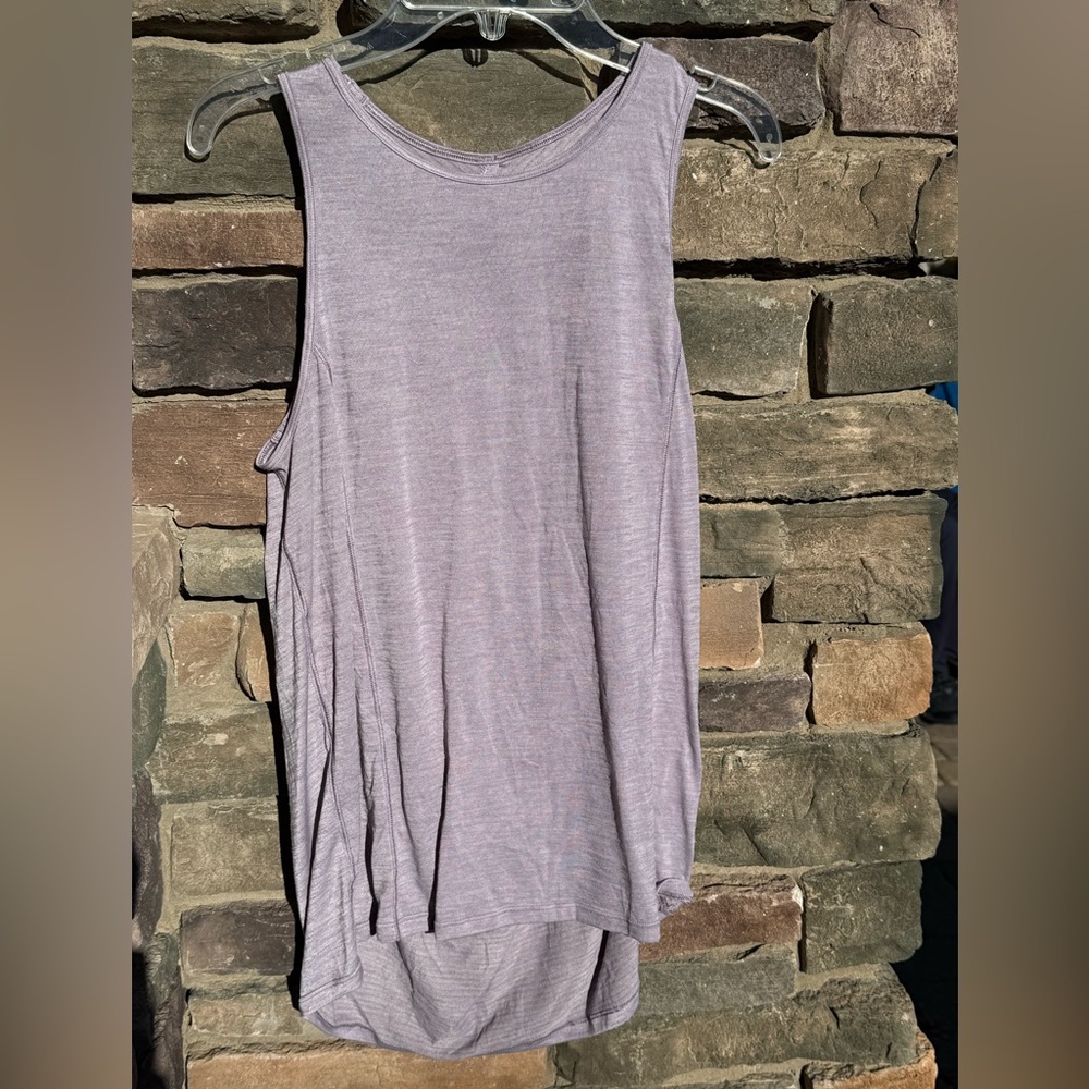 Lulu lemon Women's Sleeveless Top in Light Purple